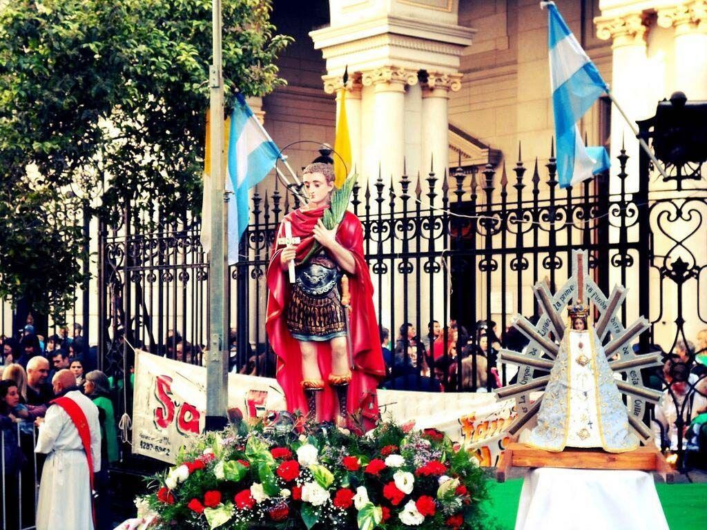 Comenzó la novena a San Expedito, patrono de las causas justas y urgentes