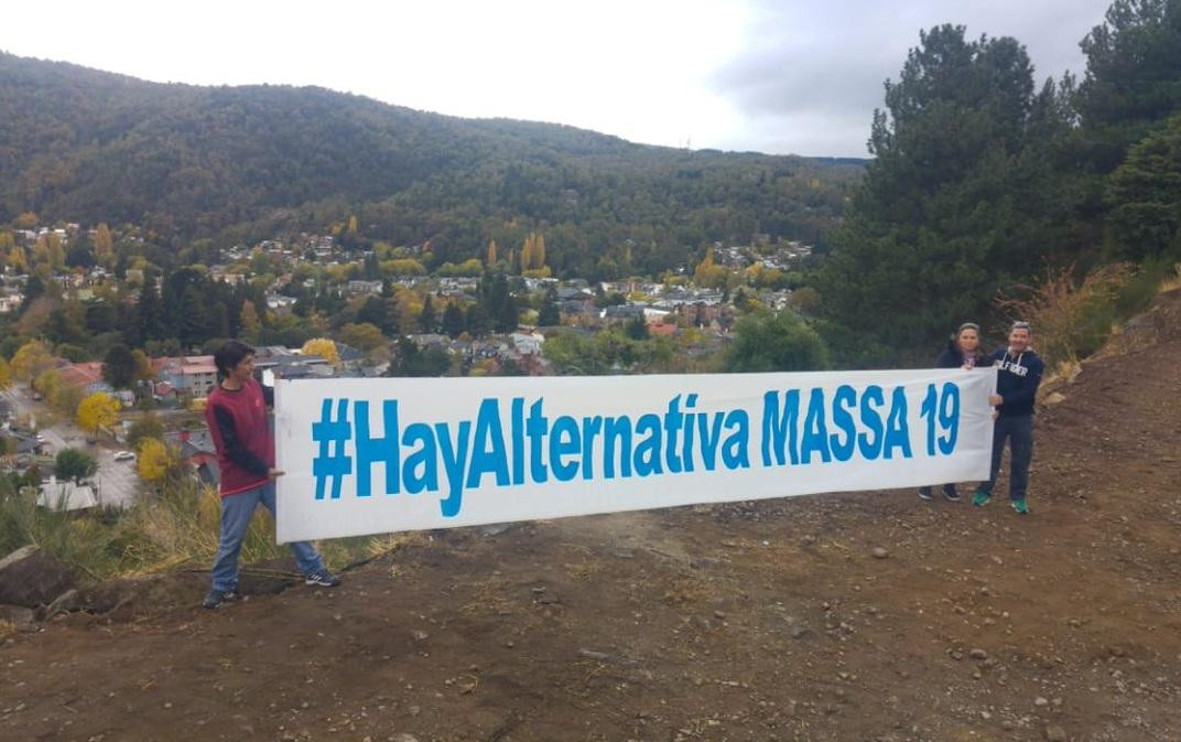 Massa impulsa su campaña con la consigna 