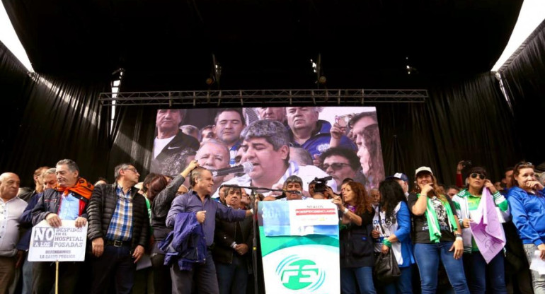 Pablo Moyano: Acto en Plaza de Mayo en el marco de el paro convocado por la CTA y gremios disidentes de la CGT, NA