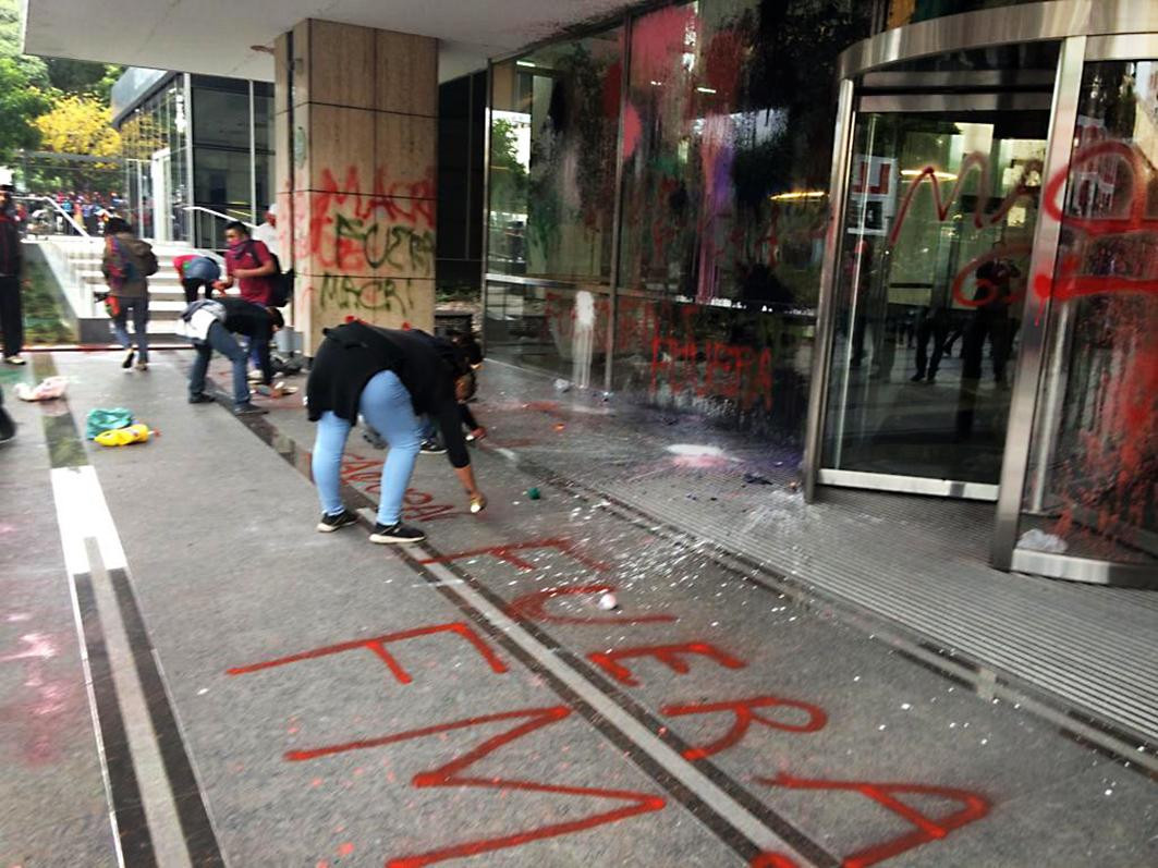 Paro 30 de abril, incidentes, pintadas y detenidos, NA