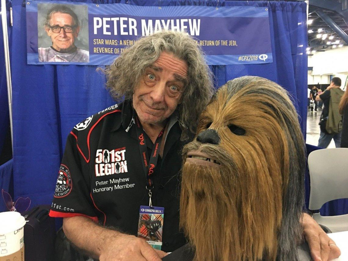 Star Wars de luto: Murió Peter Mayhew, intérprete de Chewbacca
