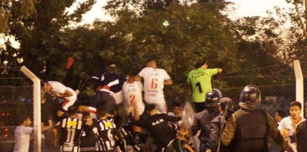Fútbol violento - agresiones a jugadores de San Juan