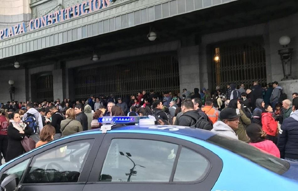 Amenaza de bomba en estación Constitución