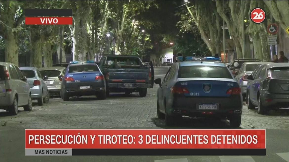 Persecución, tiroteo y choque en Caballito (Canal 26)