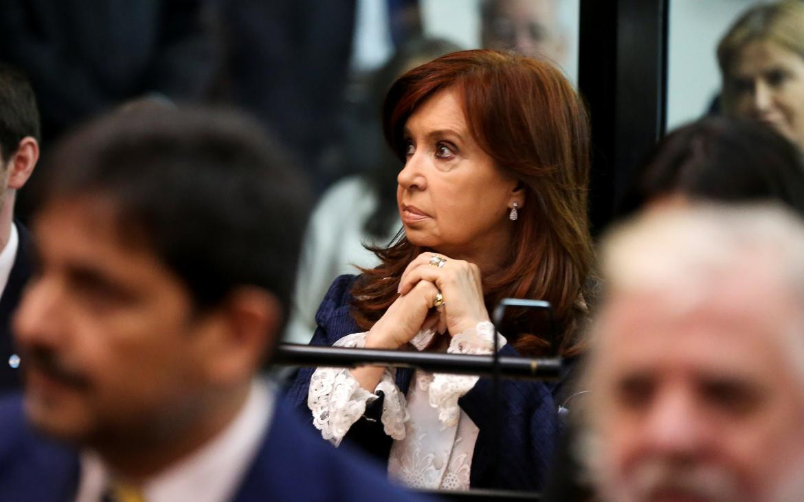 Cristina Kirchner en el banquillo de la causa Vialidad (Reuters)