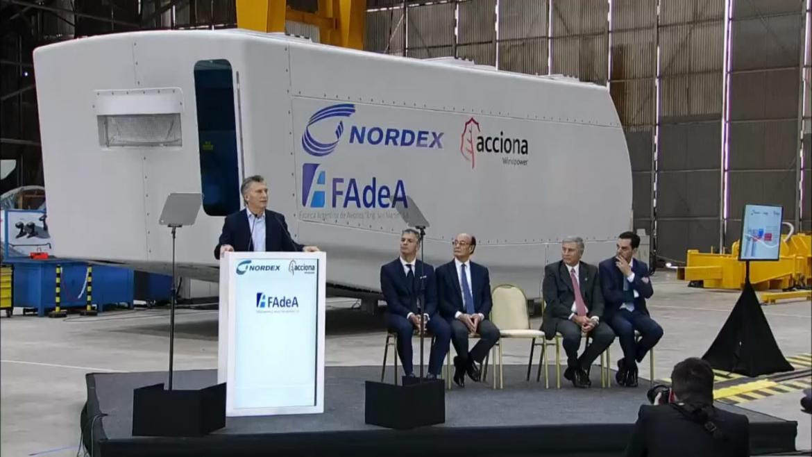 Macri inauguró planta de aerogeneradores en Córdoba	