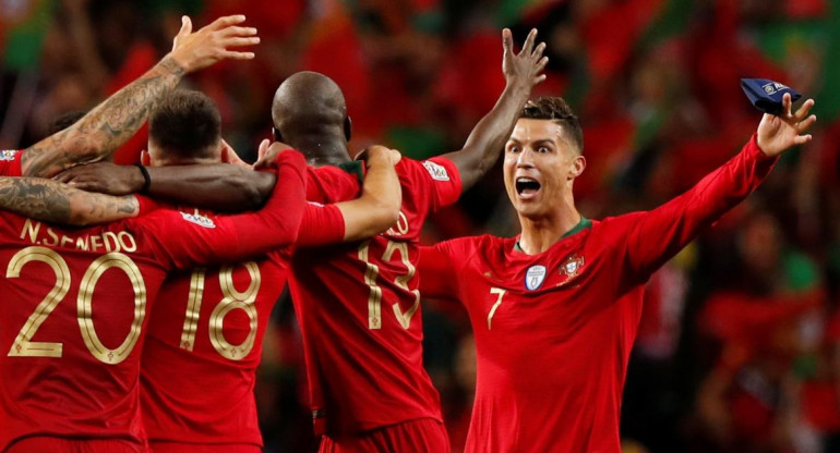 Festejo de Portugal y Cristiano Ronaldo tras ganar Liga de las Naciones UEFA (Reuters)