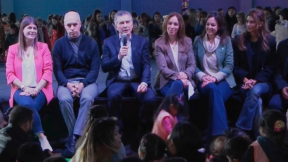 Mauricio Macri, María Eugenia Vidal y Horacio Rodríguez Larreta en Centro de Primera Infancia