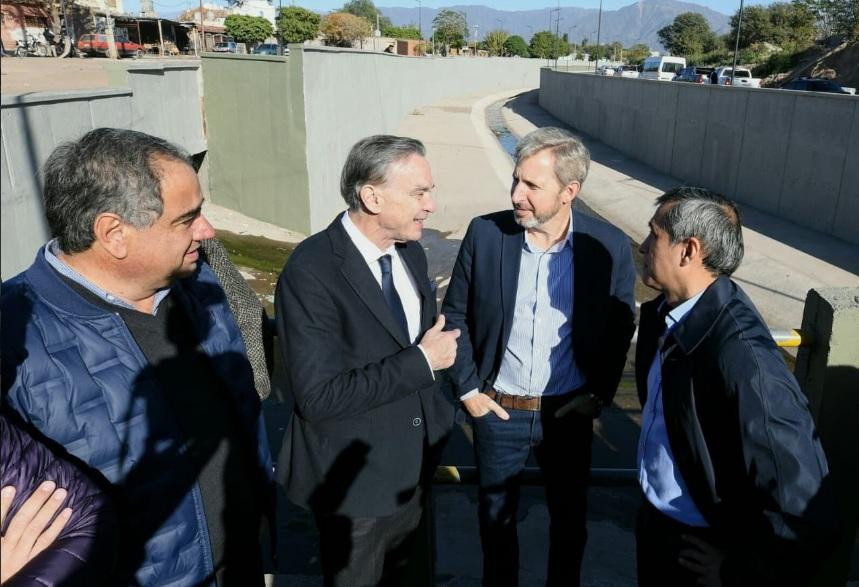 Miguel Ángel Pichetto y Rogelio Frigerio en acto en La Rioja