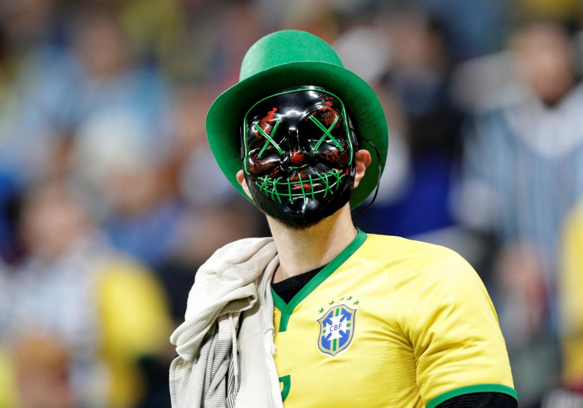 Copa América 2019, Brasil vs Paraguay, estadio, hinchada, REUTERS