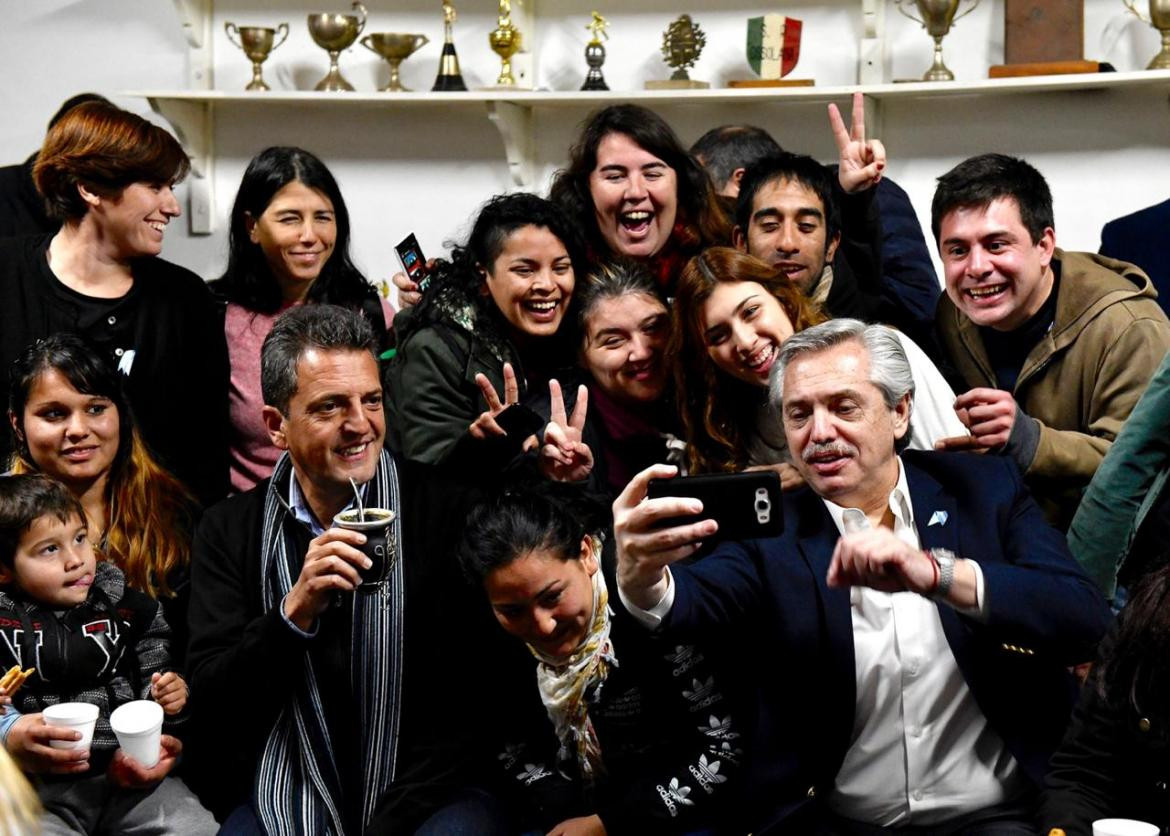 Alberto Fernánez, Sergio Massa y Axel Kicillof en Necochea