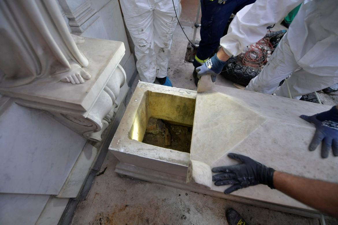 Apertura de tumbas en el Vaticano por el caso Emanuela Orlandi (Reuters)