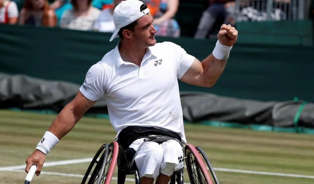 Victoria de Gustavo Fernández en Wimbledon