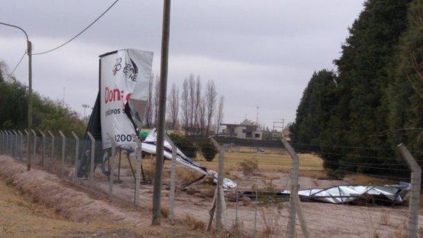 Viento zonda, destrozos en Mendoza, fotos