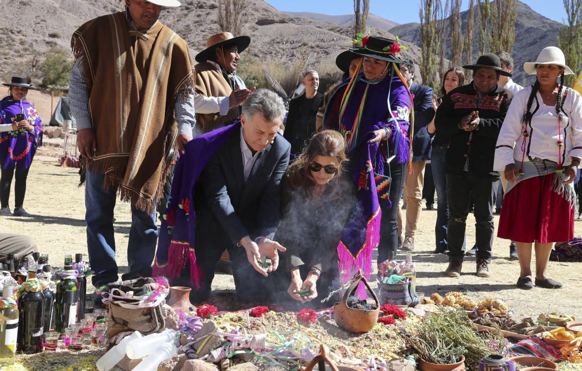 Pachamama, Mauricio Macri y Juliana Awada en San Salvador de Jujuy, NA