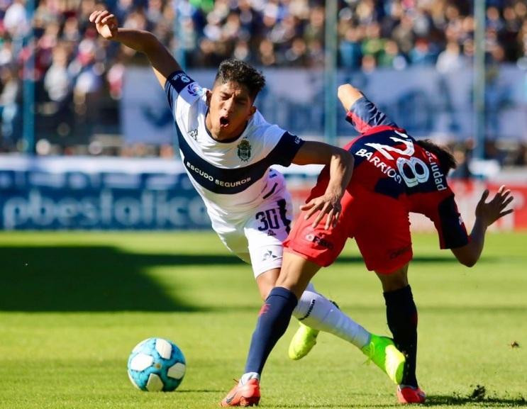 Superliga, Gimnasia vs San Lorenzo