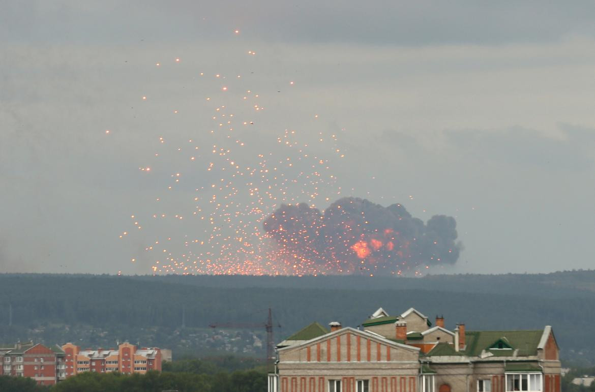 Rusia, explosión de un arsenal militar en Siberia, REUTERS