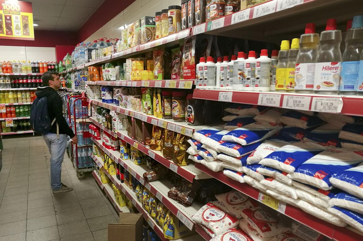 Aumento de precios, productos de supermercado, Agencia NA