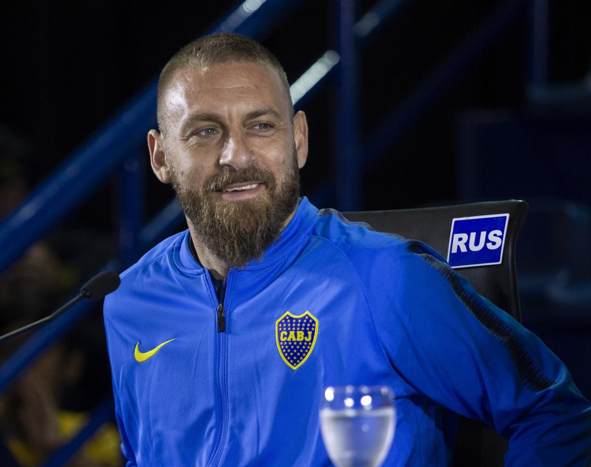 De Rossi, Boca, Agencia NA