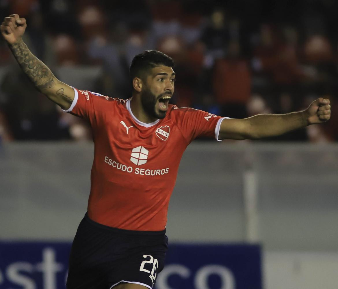 Superliga, Festejo de Alexander Barboza para Independiente ante Colon, AGENCIA NA