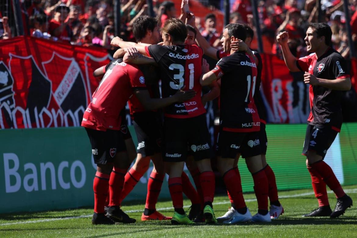 Newells vs Huracán, Superliga