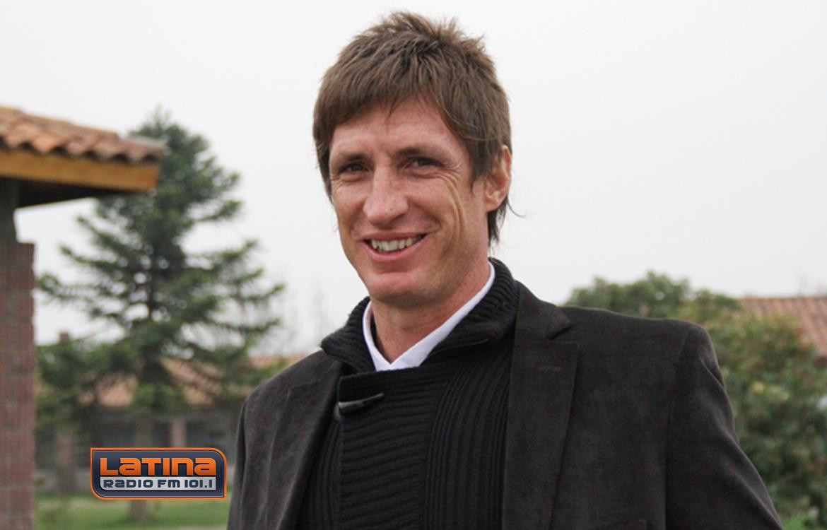 Facundo Fava, Radio Latina, ex jugador, Gimnasia LP