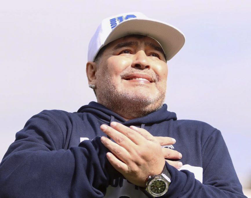 Presentación de Diego Maradona en Gimnasia La Plata, AGENCIA NA