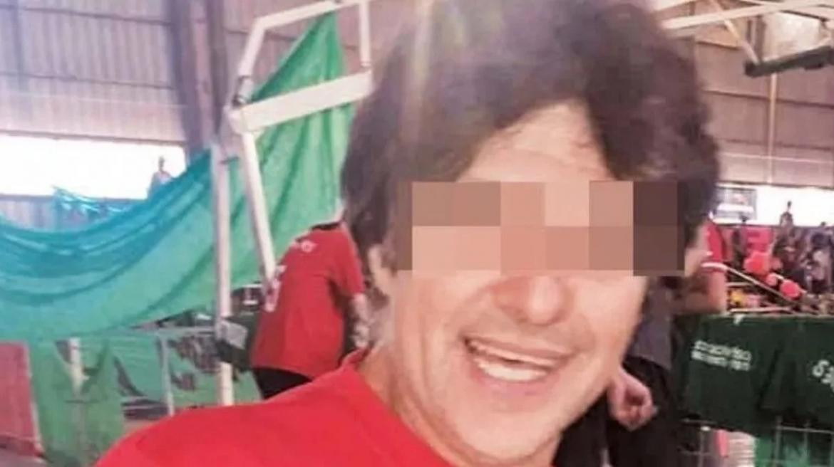 Víctor Gahn profesor acusado de pedir sexo por notas, Santa Fe