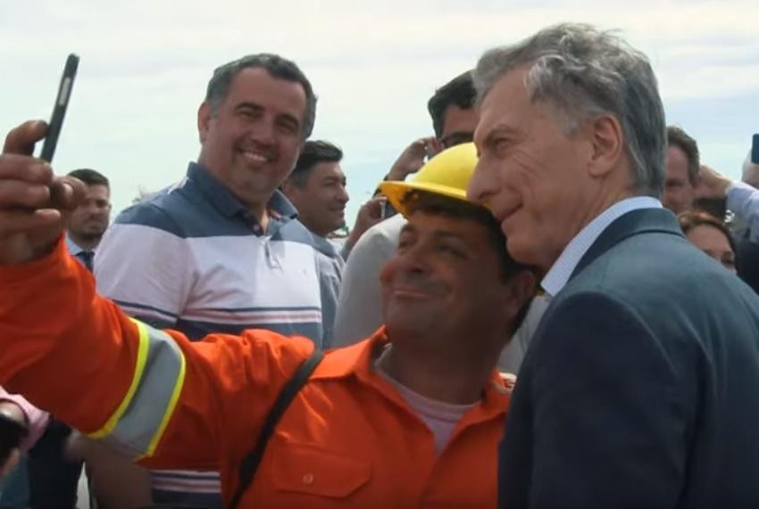 Mauricio Macri recorrió obras del Camino del Buen Ayre