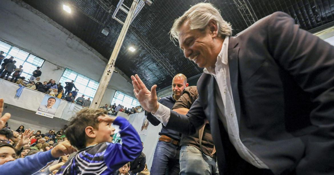 Alberto Fernández en Bahía Blanca, Agencia NA