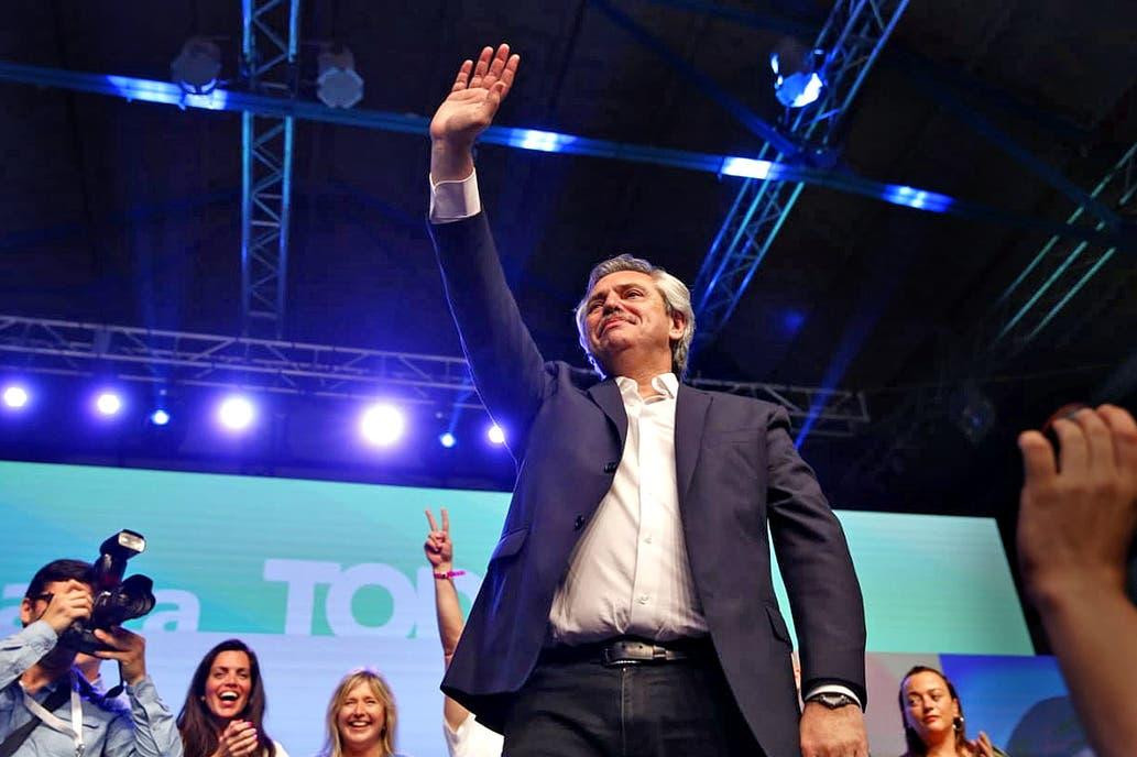 Alberto Fernández en el búnker del Frente de Todos