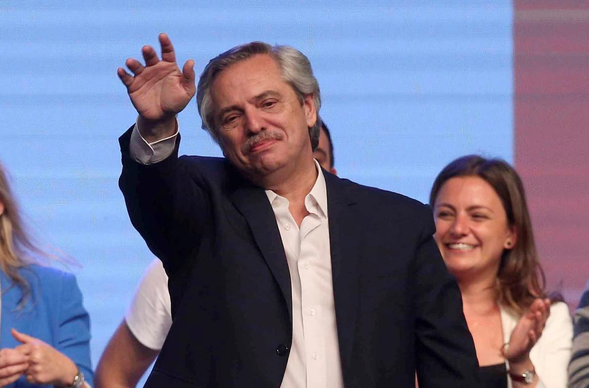 Alberto Fernández en el búnker del Frente de Todos, REUTERS