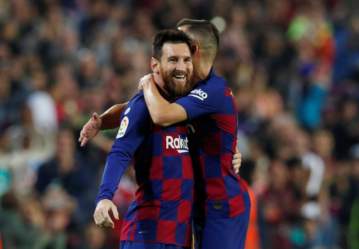 Festejo de Messi para el Barcelona ante Valladolid en La Liga, REUTERS