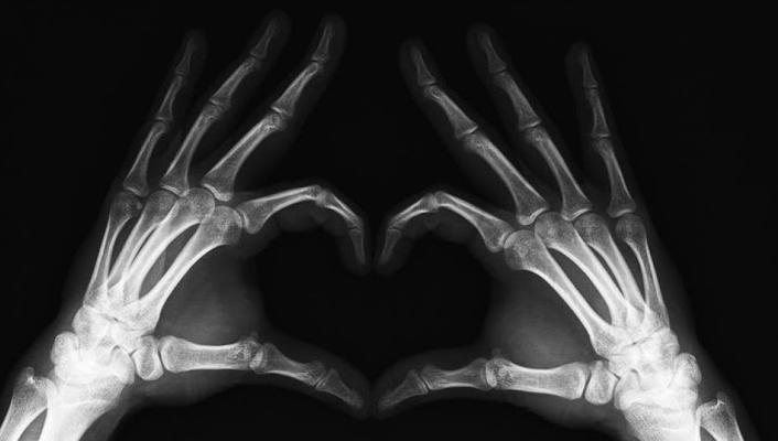8 de noviembre:Se celebra el Día Mundial de la Radiología