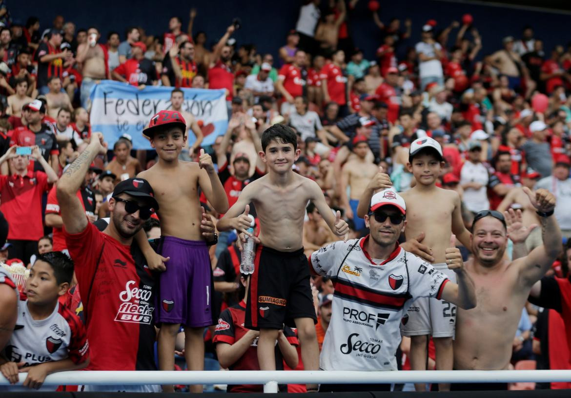 Hinchas de Colón en la final de la Sudamericana, REUTERS