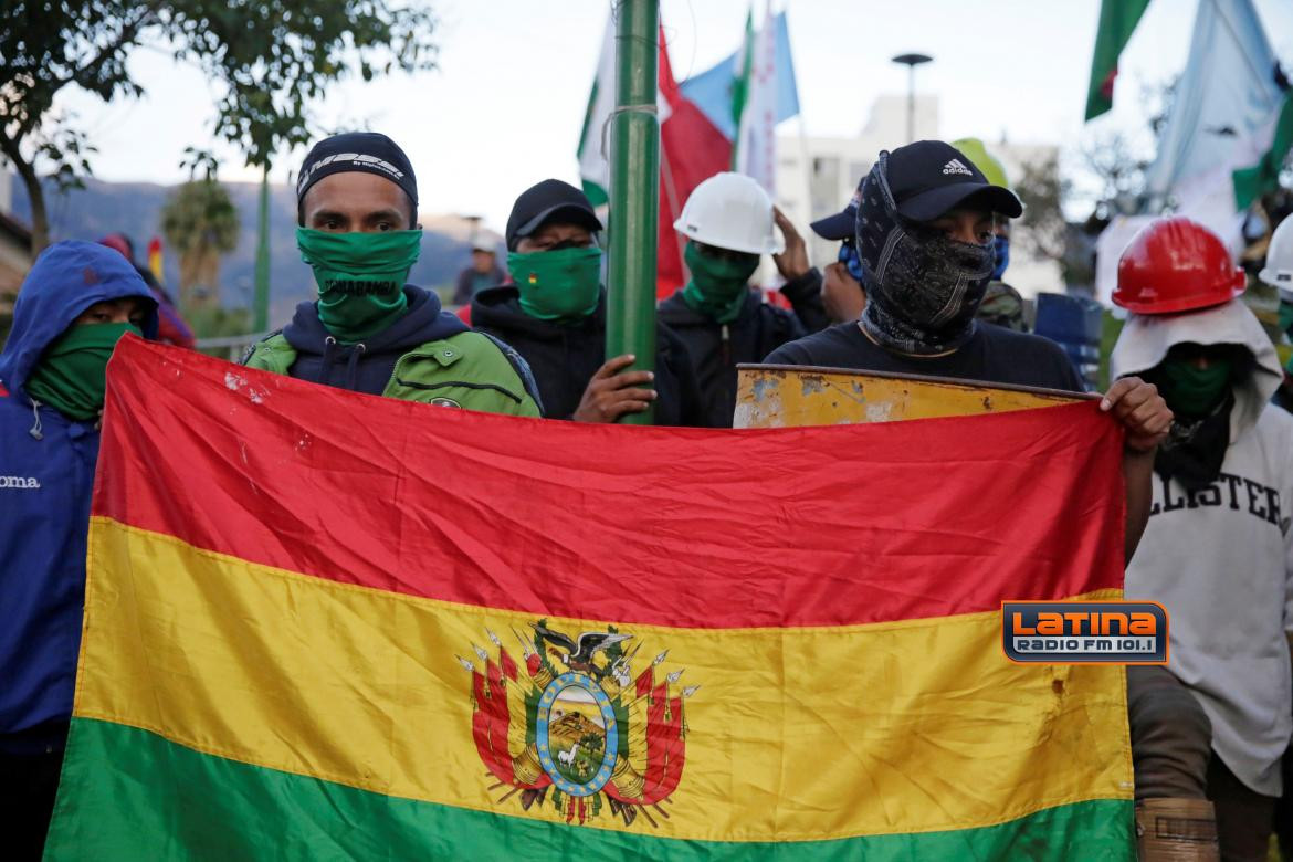 Crisis en Bolivia, Radio Latina. REUTERS
