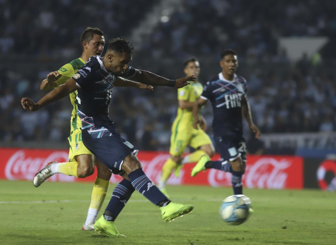 Superliga, Racing vs. Defensa y Justicia, AGENCIA NA