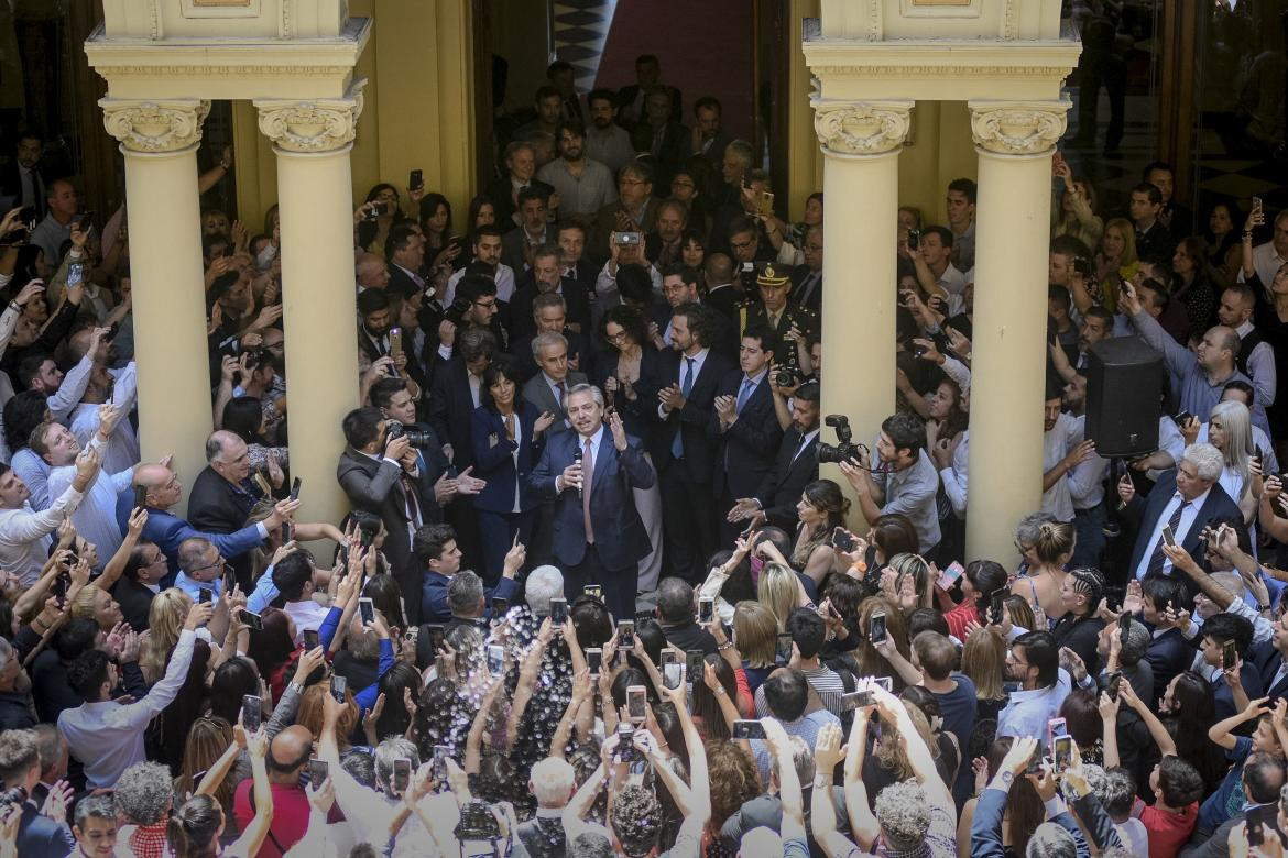 Alberto Fernández saludó por Navidad y Año Nuevo al personal de la Casa de Gobierno, y pidió 