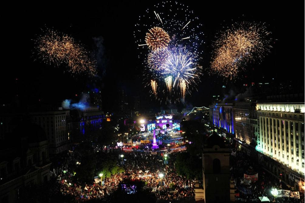 Fuegos Artificiales, Plaza de Mayo