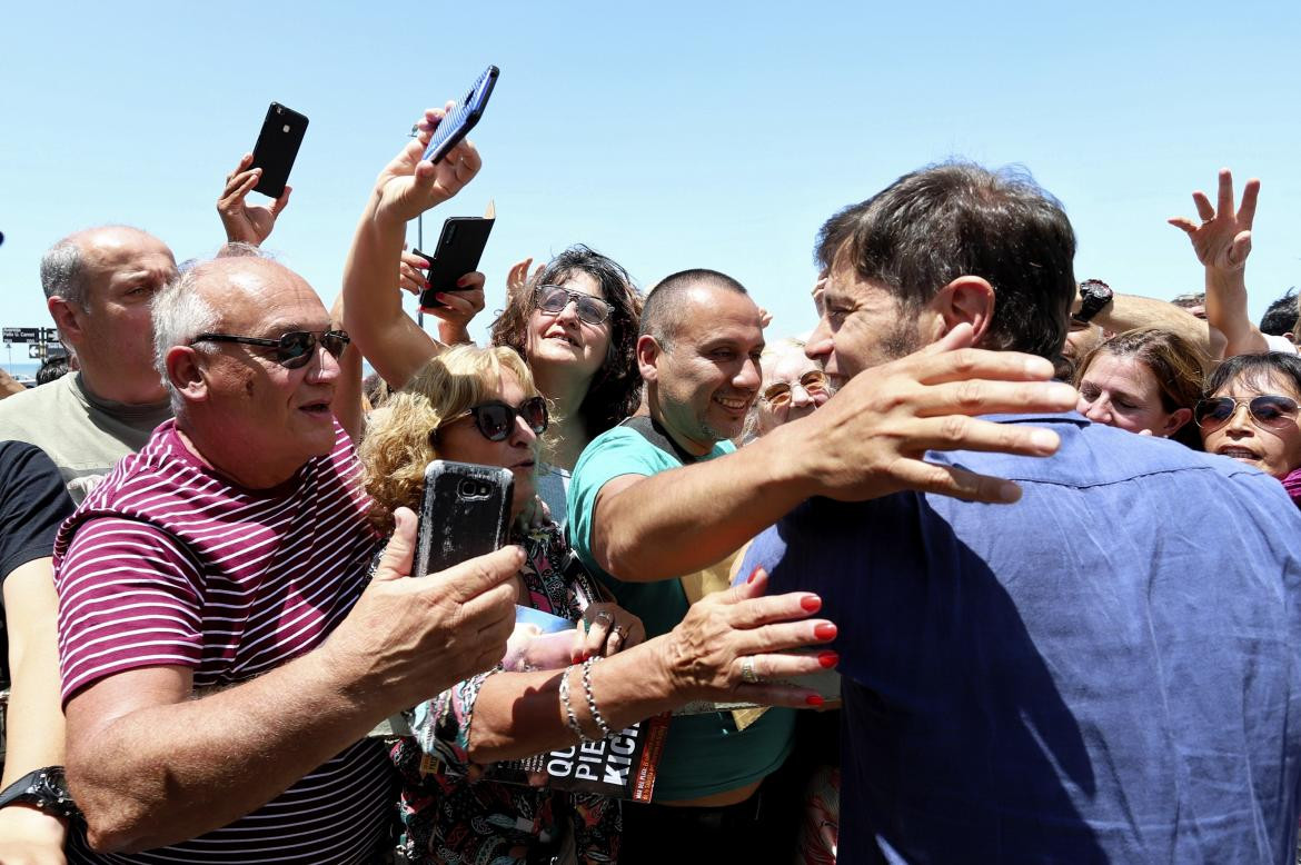 Kicillof, dio por iniciada la temporada 2020 en Mar del Plata, NA