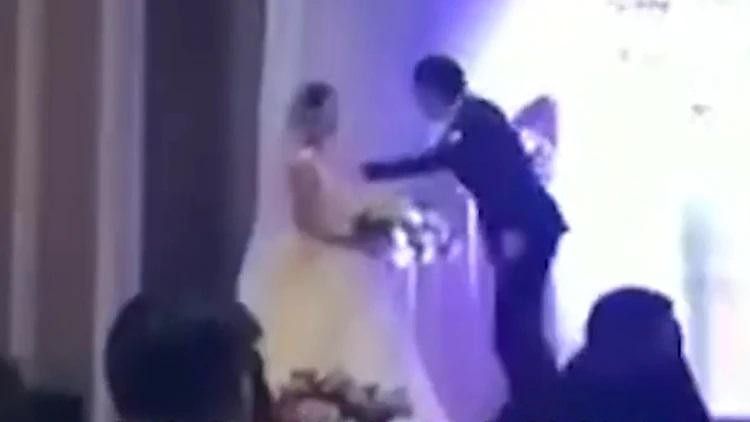 Boda y escándalo en China, mostró en la fiesta el video de su novia teniendo sexo con su cuñado, Youtube