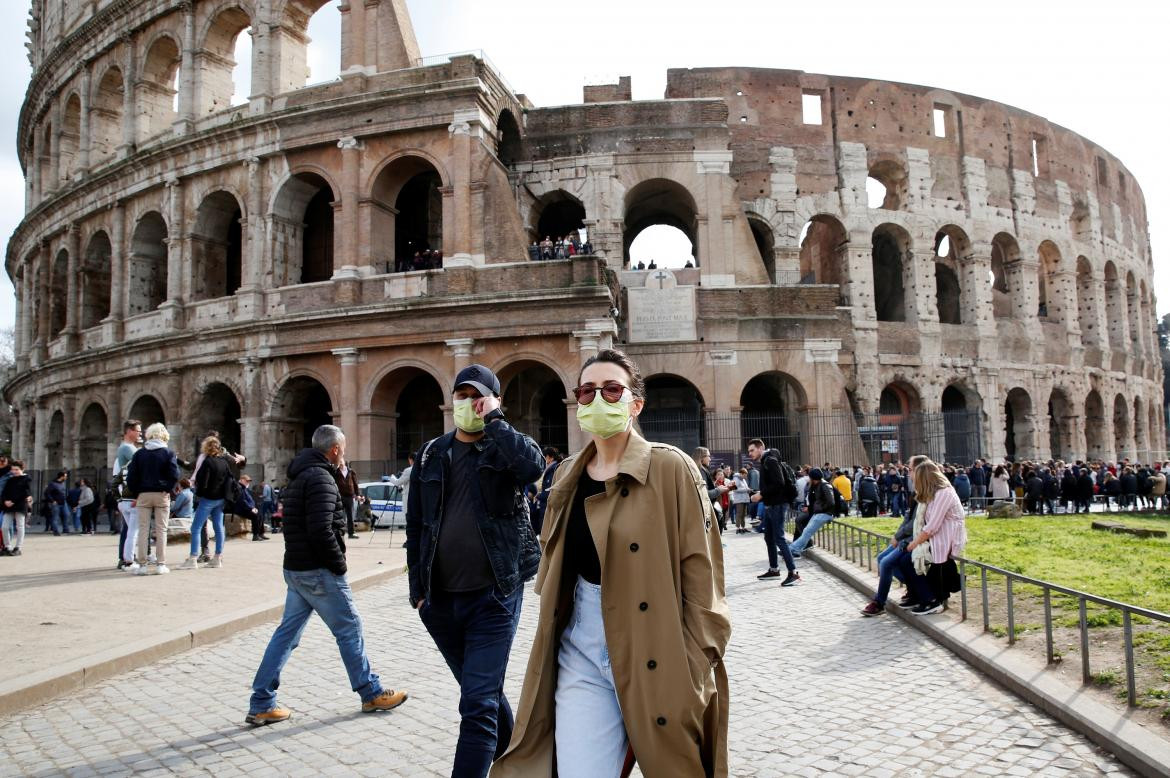 Coronavirus, REUTERS