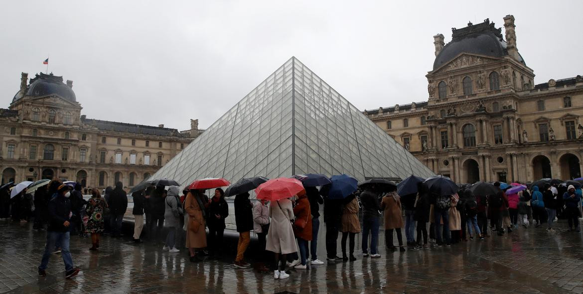 Coronavirus en Francia, cerraron el Museo del Louvre, epidemia, REUTERS