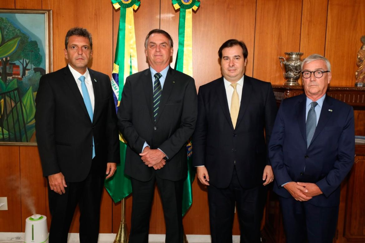 Sergio Massa con Jair Bolsonaro en Brasil.