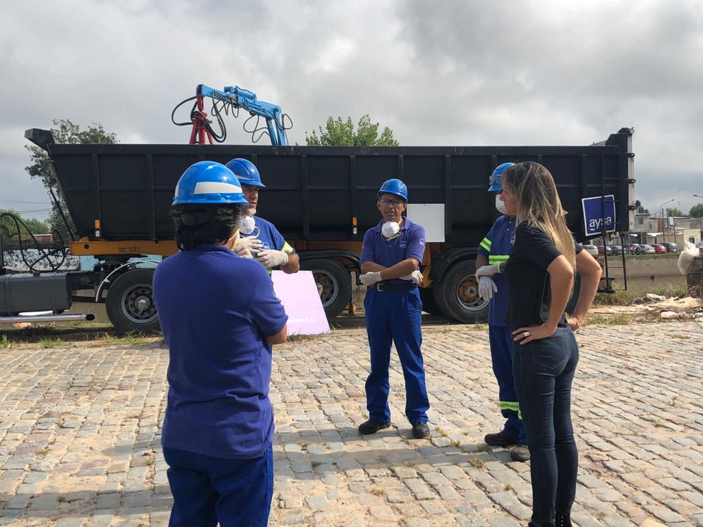 Aysa distribuye agua potable en el Delta