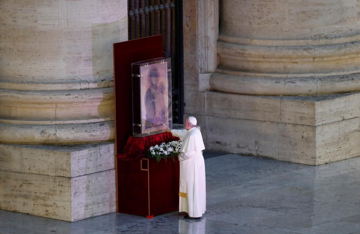 Papa, rezo Vaticano, REUTERS