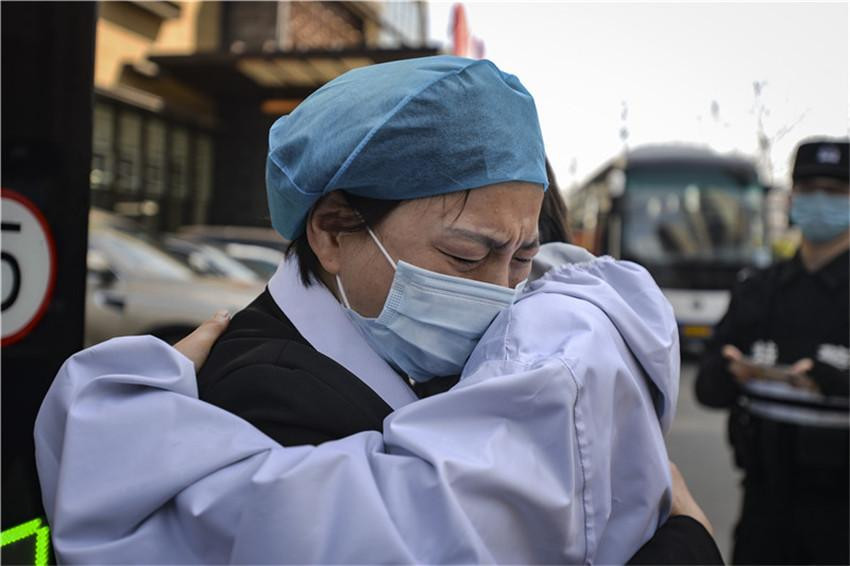 Médicos en China, coronavirus