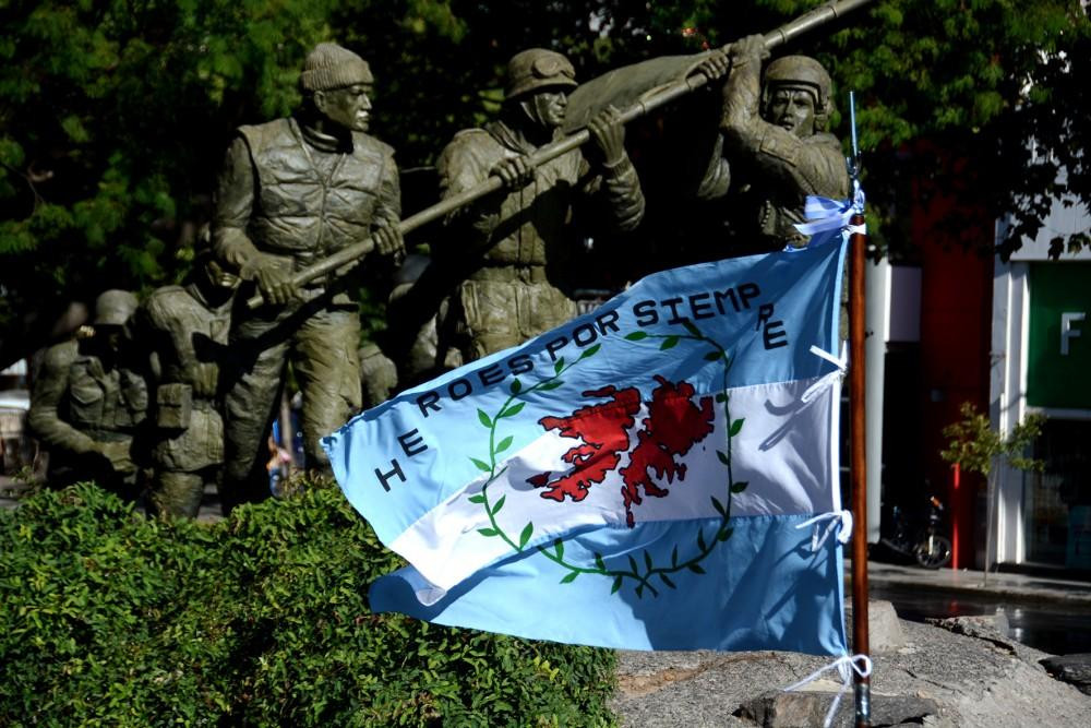 Guerra de Malvinas, bandera, combatientes