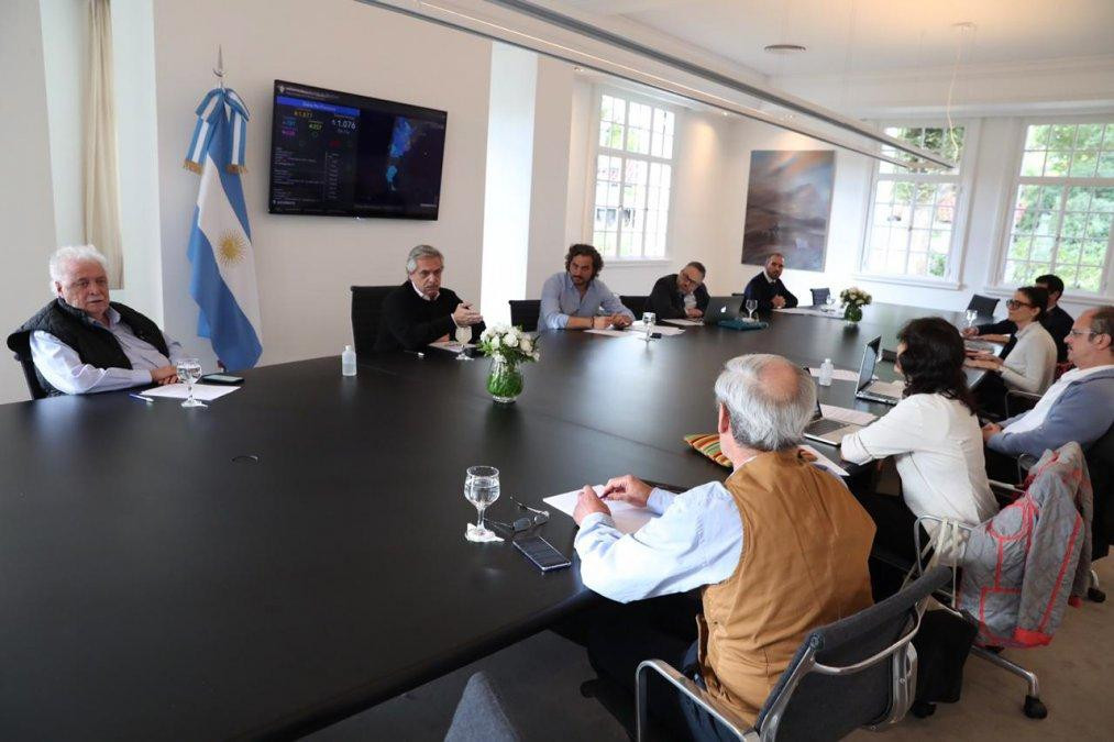 Alberto Fernández y su Gabinete en Olivos, NA