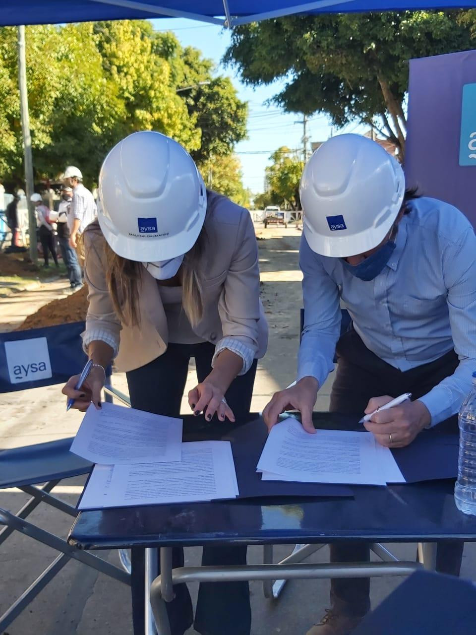 Malena Galmarini recorrió obras en San Miguel junto a intendente Méndez